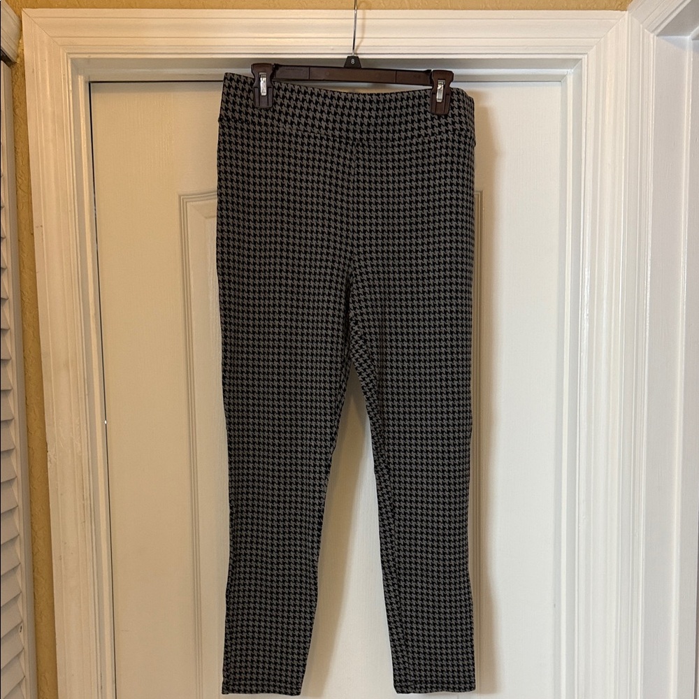 Loft Houndstooth Leggings